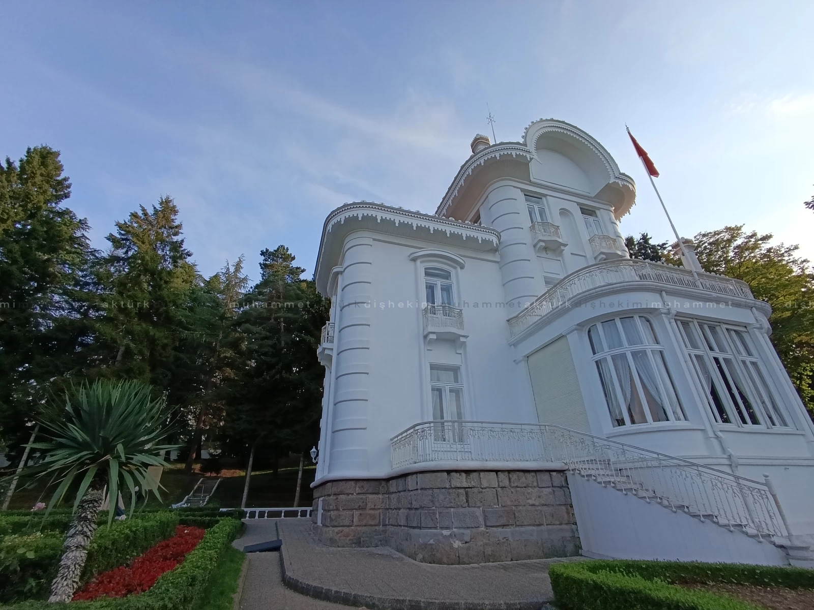 Diş Hekimi Muhammet Aktürk - Trabzon - Türkiye Diş Hekimi Muhammet Aktürk - Trabzon - Türkiye